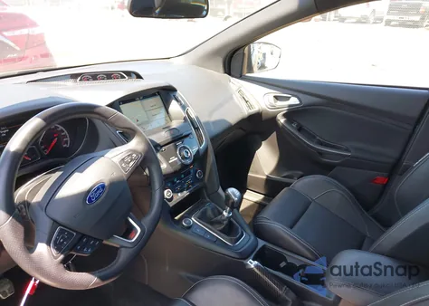 2018 Ford Focus St из США, поврежденный, VIN 1FADP3L96JL228759